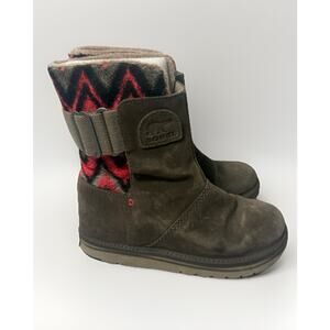 SOREL Boots Newbie Suede Beige Tan Waterproof Warm Outdoors Gorpcore Size 5.5